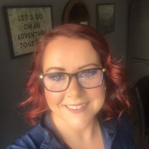 Meet your Posher, Crystal